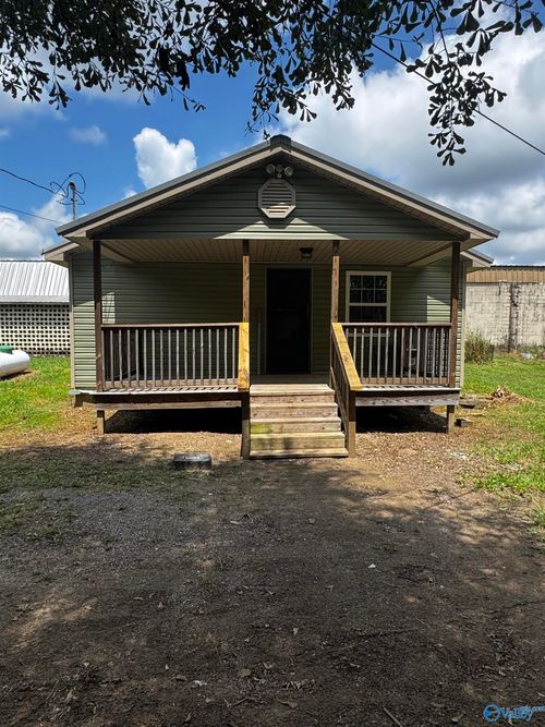 57 George St, Crossville, AL, 35962-3421 | Card Image