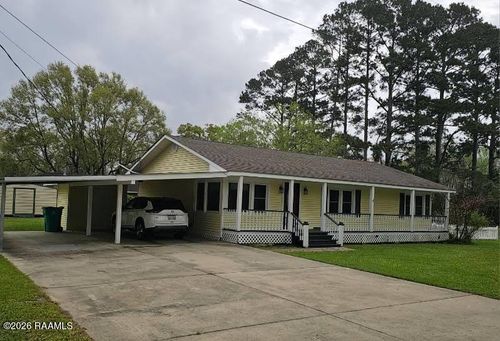 128 Camelia Dr, Opelousas, LA, 70570-8675 | Card Image