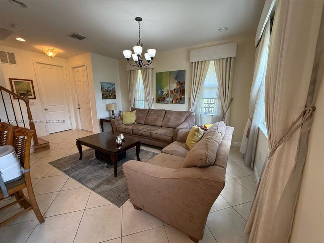 3390 - 3390 Nw 124 Th Ter, House other with 4 bedrooms, 4 bathrooms and null parking in Sunrise FL | Image 6