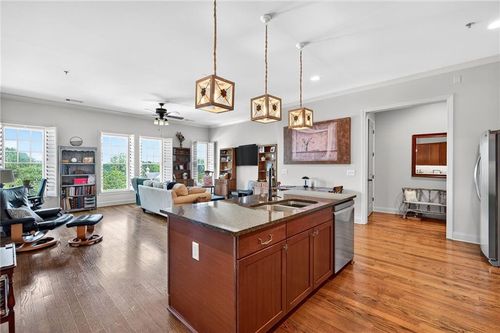 402-360 Chambers St, Woodstock, GA, 30188-5091 | Card Image