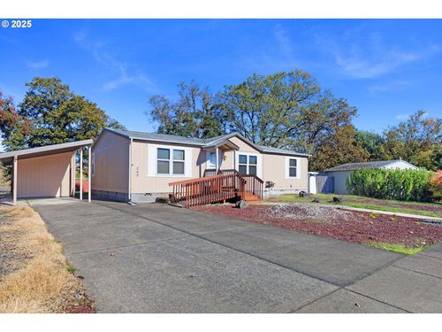 249 Trout Loop, Roseburg, OR, 97471-7020 | Card Image