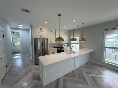 1011 K St, Pensacola, FL, 32501 | Card Image