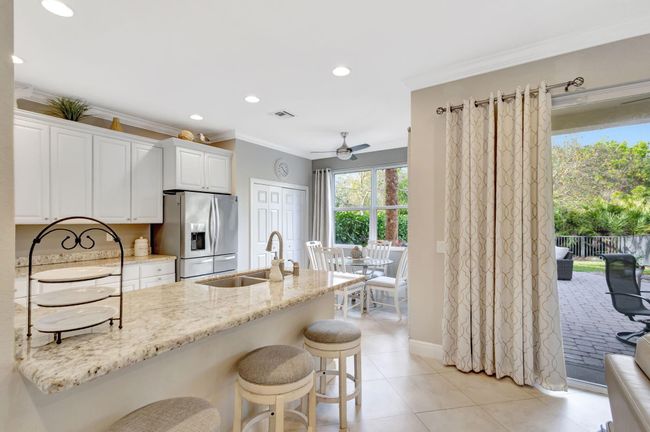 5087 Dulce Ct, Condo with 3 bedrooms, 3 bathrooms and null parking in Palm Beach Gardens FL | Image 21