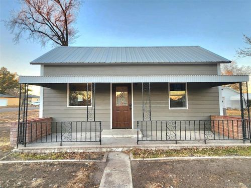 402 E 5th St, Julesburg, CO, 80737-1625 | Card Image
