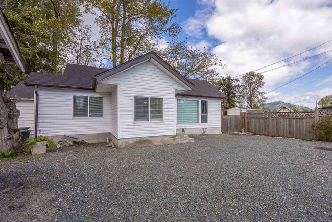 41023 Yale Road, House other with 2 bedrooms, 1 bathrooms and 10 parking in Chilliwack BC | Image 30