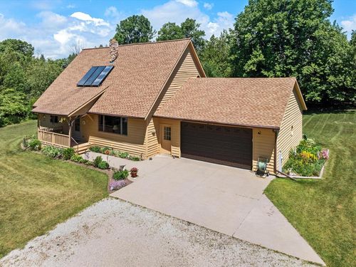 3418 W Twin Lane, Kossuth, WI, 54241 | Card Image
