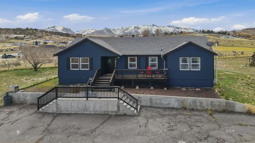 285 Country Club Pkwy, Spring Creek, NV, 89815-5826 | Card Image