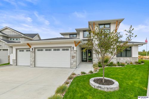 6020 N 280th Cir, Valley, NE, 68064-4481 | Card Image