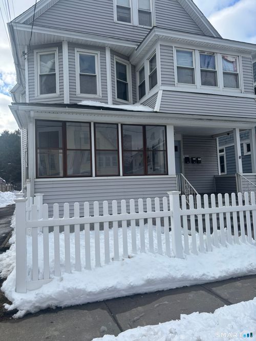 73 Pixlee Pl, Bridgeport, CT, 06610-2922 | Card Image