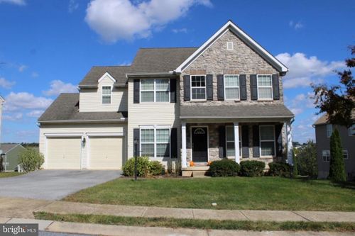 41 Logan Dr, NEW FREEDOM, PA, 17349-9405 | Card Image