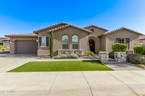 2027 E La Costa Ct, Gilbert, AZ, 85298-8102 | Card Image