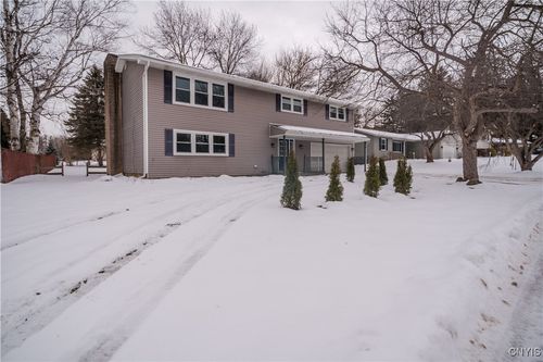 4618 Brickyard Falls Rd, Manlius, NY, 13104-2401 | Card Image