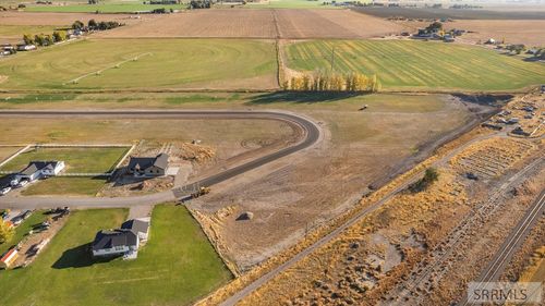 L6B1 W 330 N, Blackfoot, ID, 83221 | Card Image