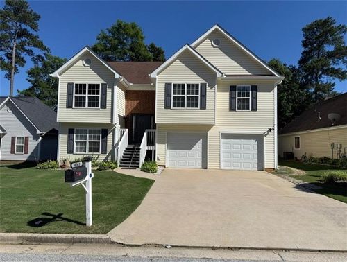 4361 Beaverton Cir, Loganville, GA, 30052-7564 | Card Image