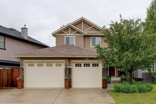 2617 Coopers Cir Sw, Airdrie, AB, T4B3B8 | Card Image