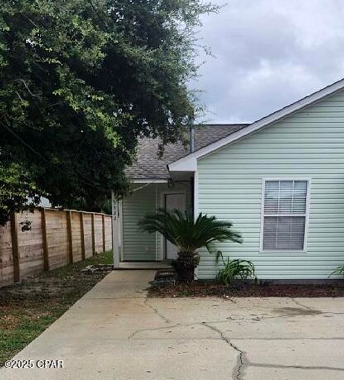 5522 Pinetree Ave, Panama City Beach, FL, 32408-6603 | Card Image