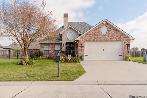 2862 Lakeview Ln, Paulina, LA, 70763 | Card Image