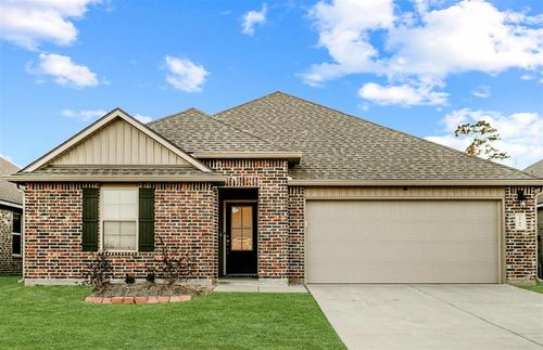 3740 Red Tailed Hawk Dr, Lake Charles, LA, 70615-5228 | Card Image