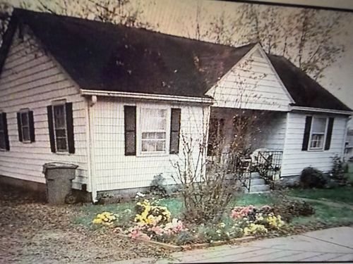 127 Center St, Old Hickory, TN, 37138-2451 | Card Image