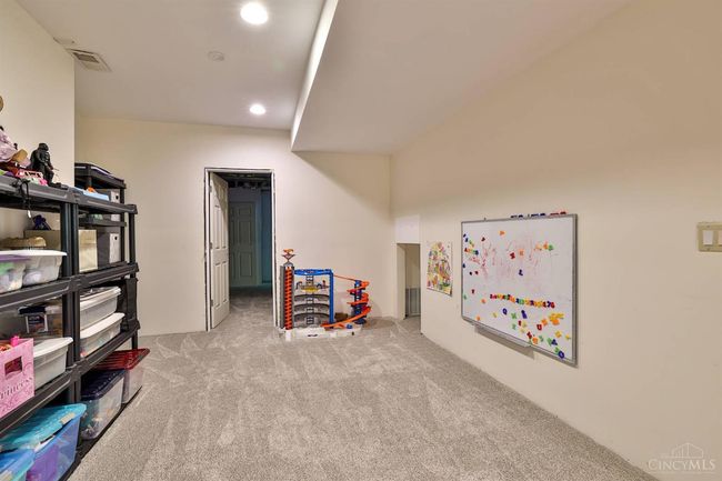 9396 Kemper Grove Ln, House other with 4 bedrooms, 4 bathrooms and null parking in Symmes Twp OH | Image 34