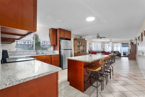 94-737 Kime St, Waipahu, HI, 96797-1273 | Card Image