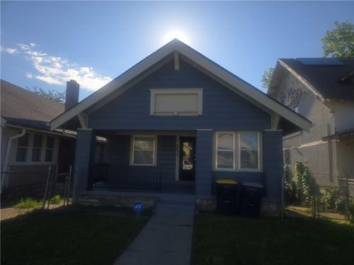 3637 Indiana Ave, Kansas City, MO, 64128-2526 | Card Image
