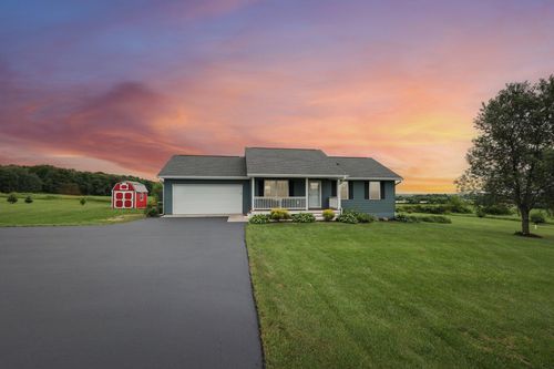 2362 84th Ave, Osceola, WI, 54020-4362 | Card Image