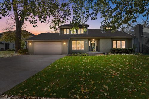 508 West Trl, Grayslake, IL, 60030-1558 | Card Image