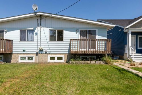 4928 59 St, Innisfail, AB, T4G1R8 | Card Image