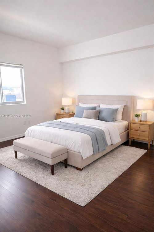 ph-1-36 Nw 6th Ave, Miami, FL, 33128-1549 | Card Image