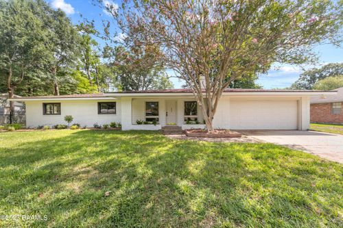 215 Brentwood Blvd, Lafayette, LA, 70503-3913 | Card Image