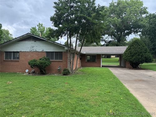2306 Hill Drive, Bartlesville, OK, 74006 | Card Image