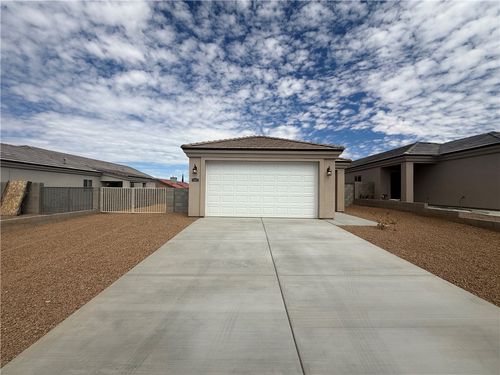 2631 Harrod Ave, Kingman, AZ, 86401-6314 | Card Image