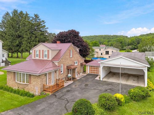 280 Center St, Central City, PA, 15926-1002 | Card Image