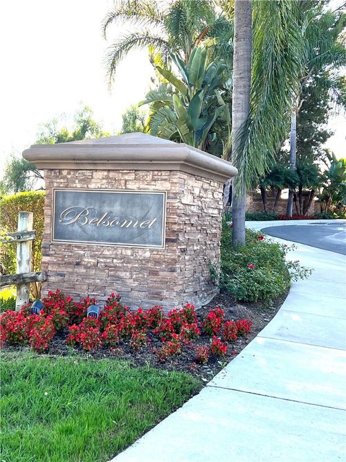7657 E Bridgewood Dr, Anaheim, CA, 92808-1413 | Card Image