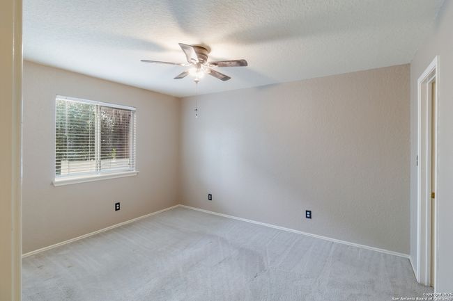 127 Still Brook Ln, House other with 3 bedrooms, 2 bathrooms and null parking in Cibolo TX | Image 15