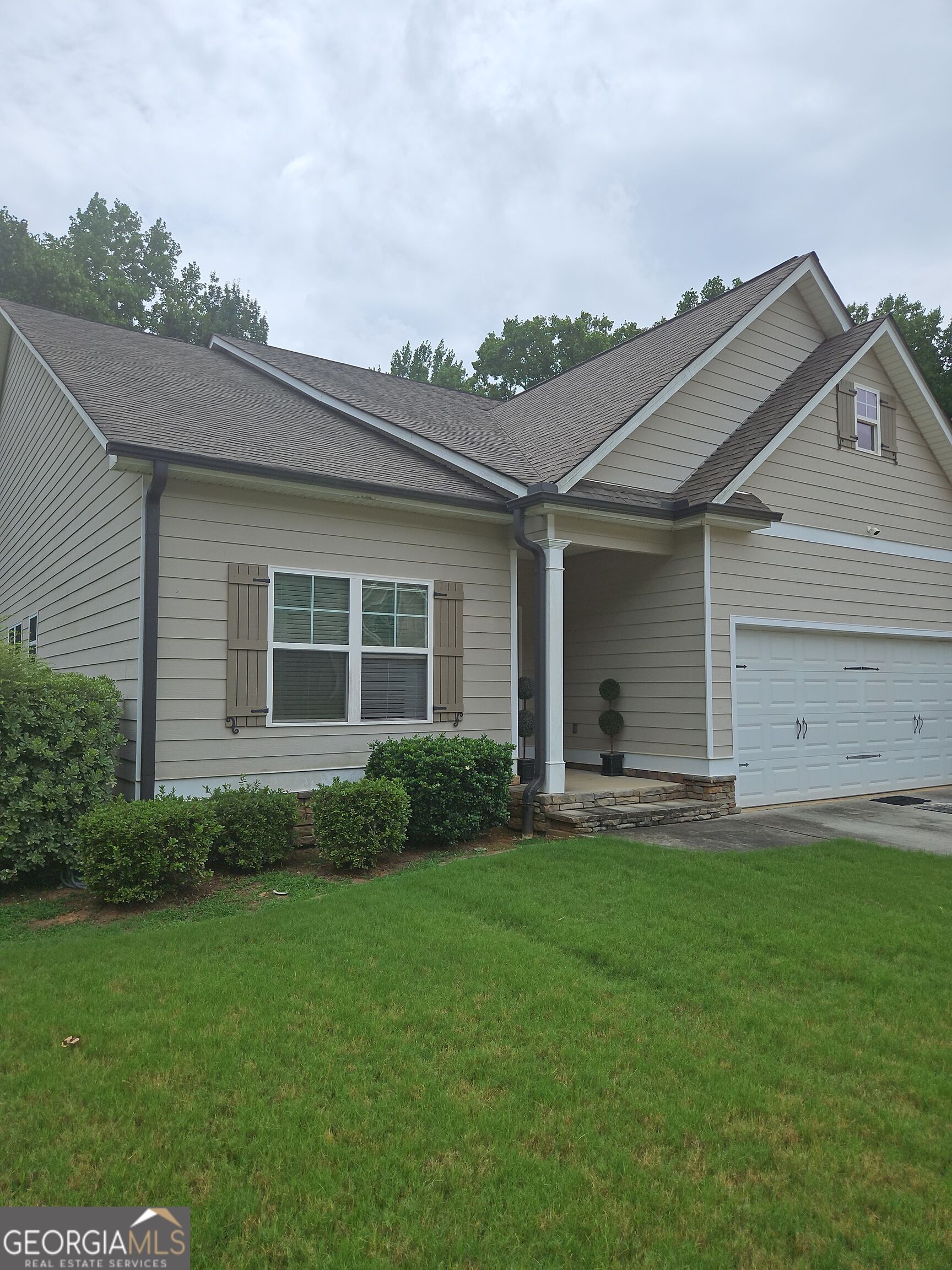 Residential in Lagrange 2