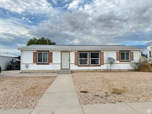 190 W 400 S, Fillmore, UT, 84631-2564 | Card Image