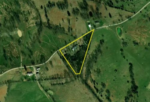 814 Casey Mill Rd, Berry, KY, 41003-8577 | Card Image