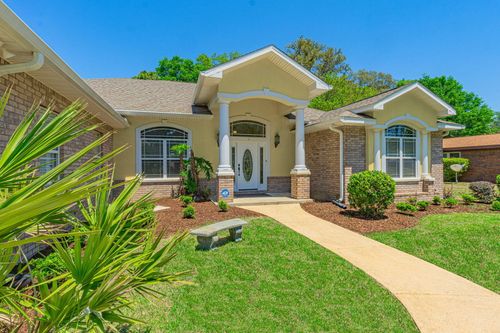 7 Japonica Ln, Shalimar, FL, 32579-1107 | Card Image