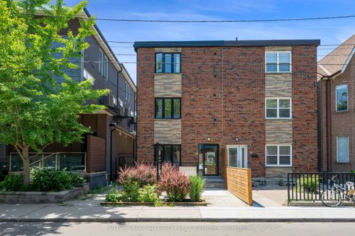 3-62 Lippincott St, Toronto, ON, M5T2R5 | Card Image