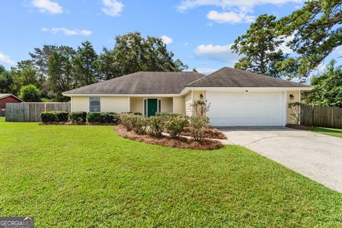 219 Williams Dr, Bonaire, GA, 31005-3826 | Card Image