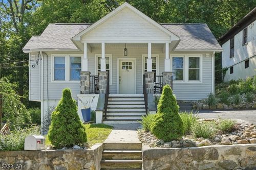 76 Mountainview Ave, Mount Arlington, NJ, 07856-1134 | Card Image