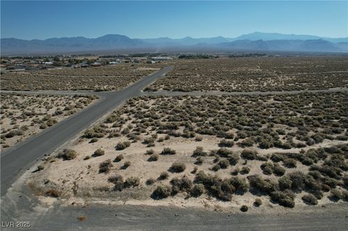 860 Carson St, Pahrump, NV, 89048 | Card Image