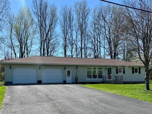 4644 Spencer Cir S, Geneva, OH, 44041-8229 | Card Image