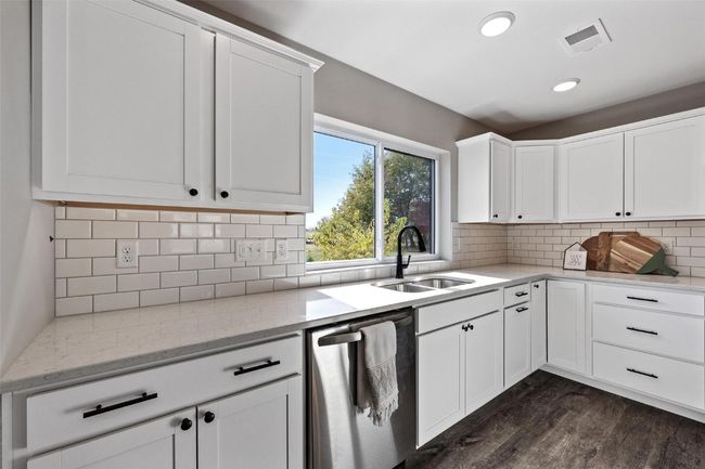 101 Alliance Dr, Condo with 3 bedrooms, 3 bathrooms and null parking in Tipton IA | Image 13