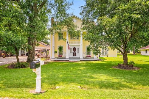 4513 Woodlawn Dr, Ball, LA, 71405-8701 | Card Image