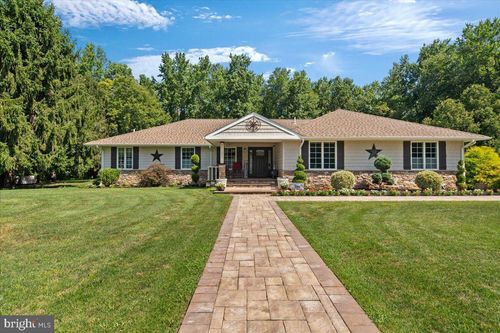 98 Magnolia Ave, NEW EGYPT, NJ, 08533-1611 | Card Image