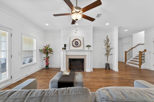 2408 Stonecenter Ln, Murfreesboro, TN, 37128-1105 | Card Image