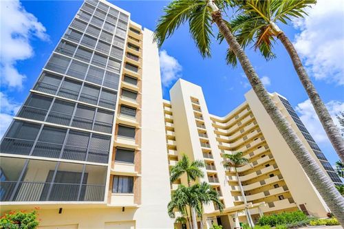 805-15 Bluebill Ave, NAPLES, FL, 34108-1716 | Card Image